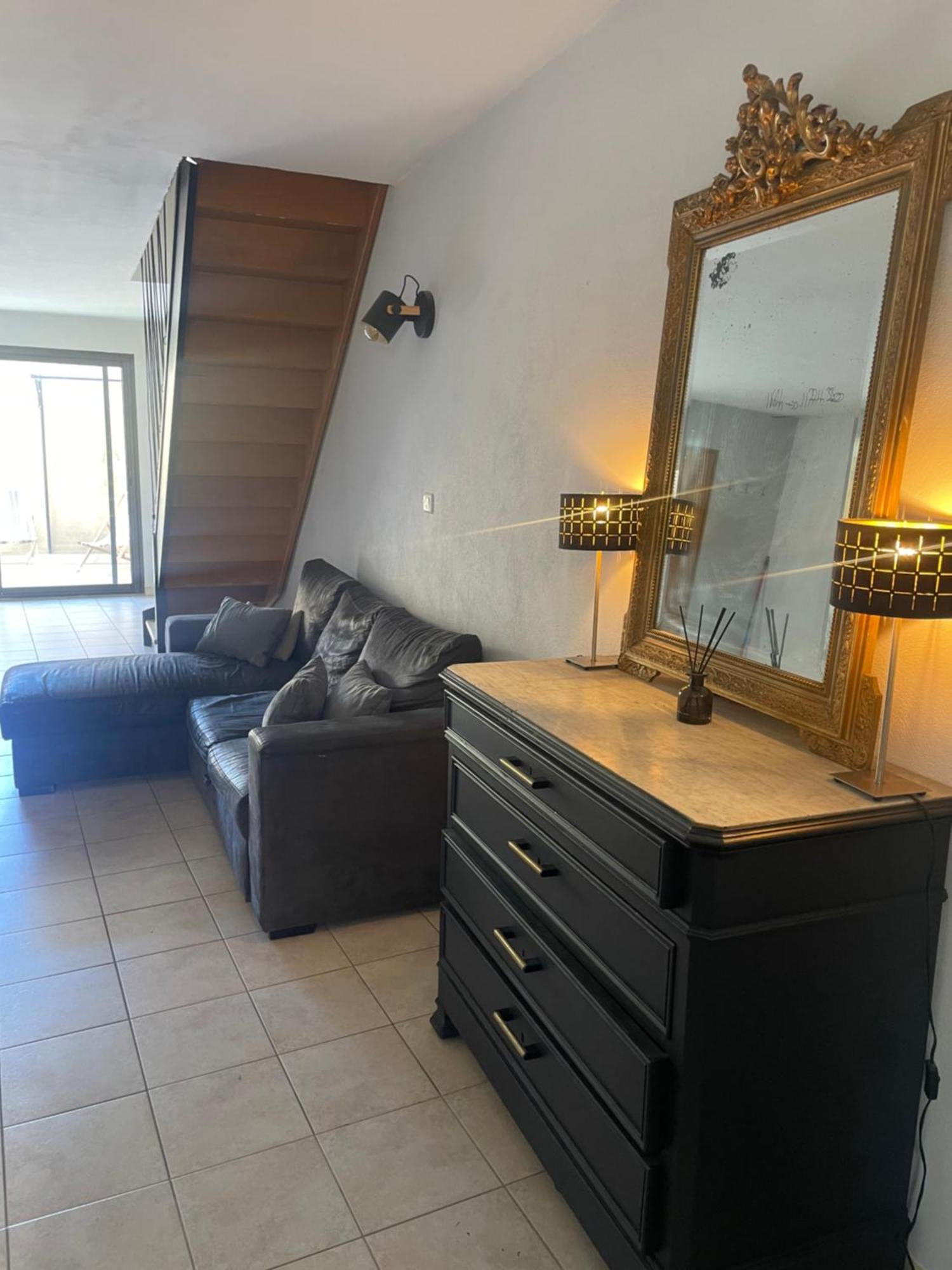 Maison De Village Avec Jacuzzi Et Garage ベドアン エクステリア 写真